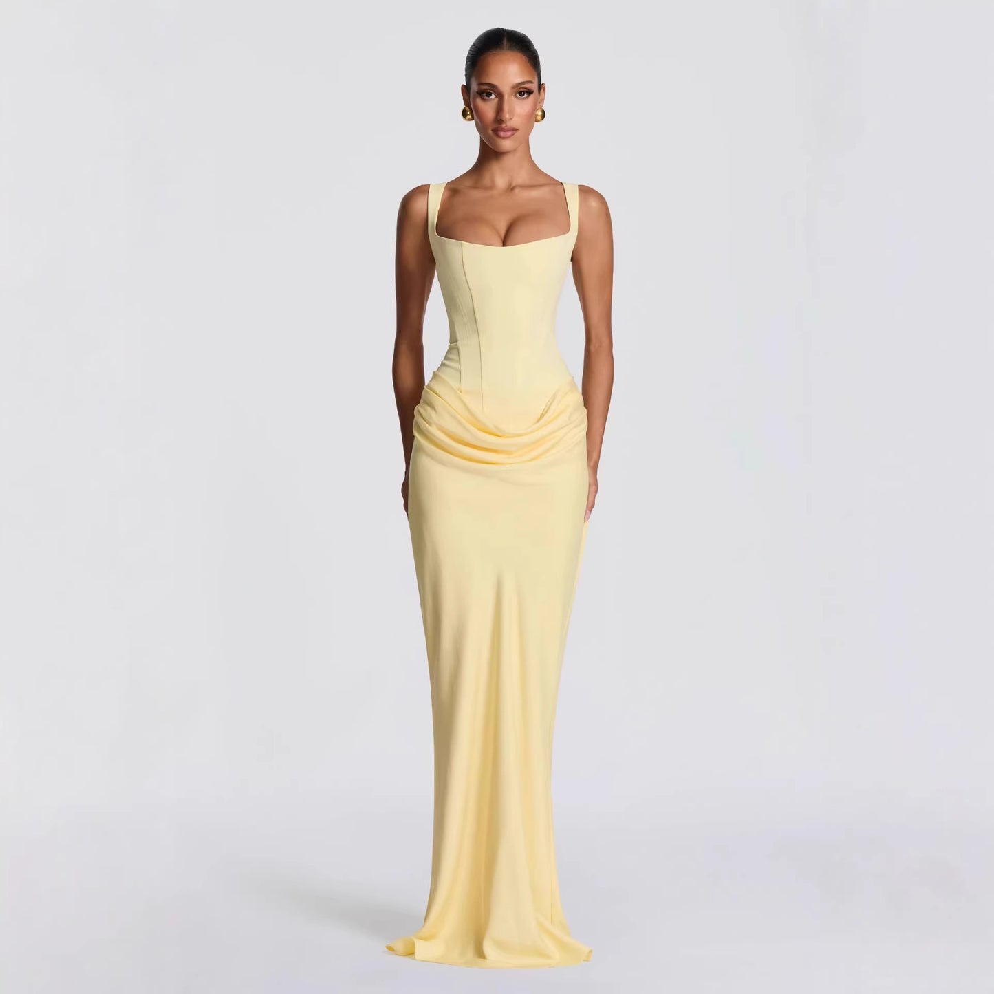Hip-hugging dress